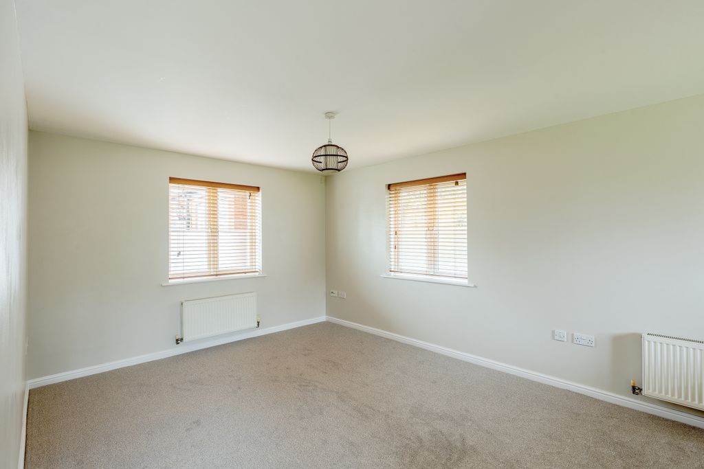 Property photo 2 of 14 Photo 2