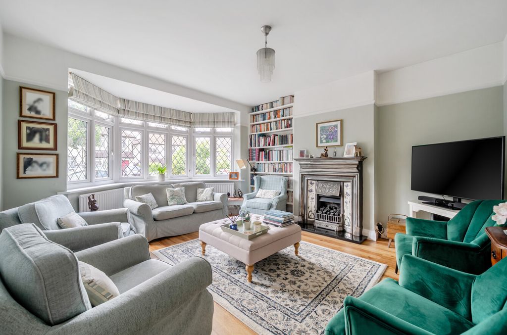 Property photo 2 of 20 1502277-19-6A79c2...
