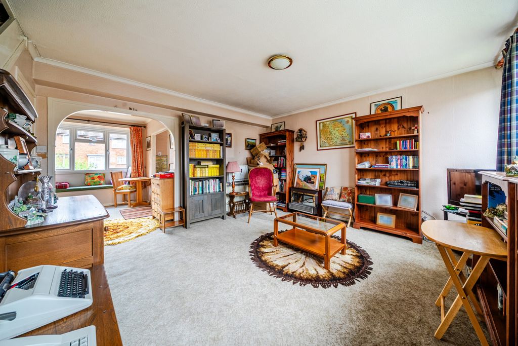 Property photo 3 of 15 1520386-12-6Aa7Bb...