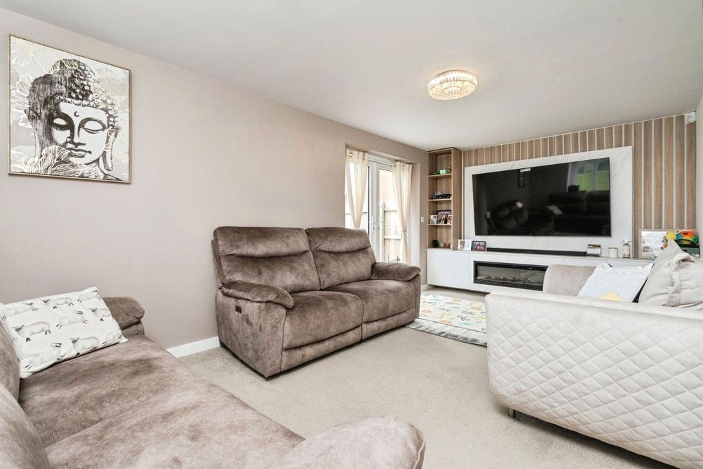 Property photo 3 of 17 Picture No. 03