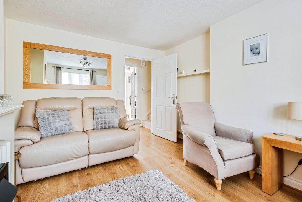 Property photo 3 of 16