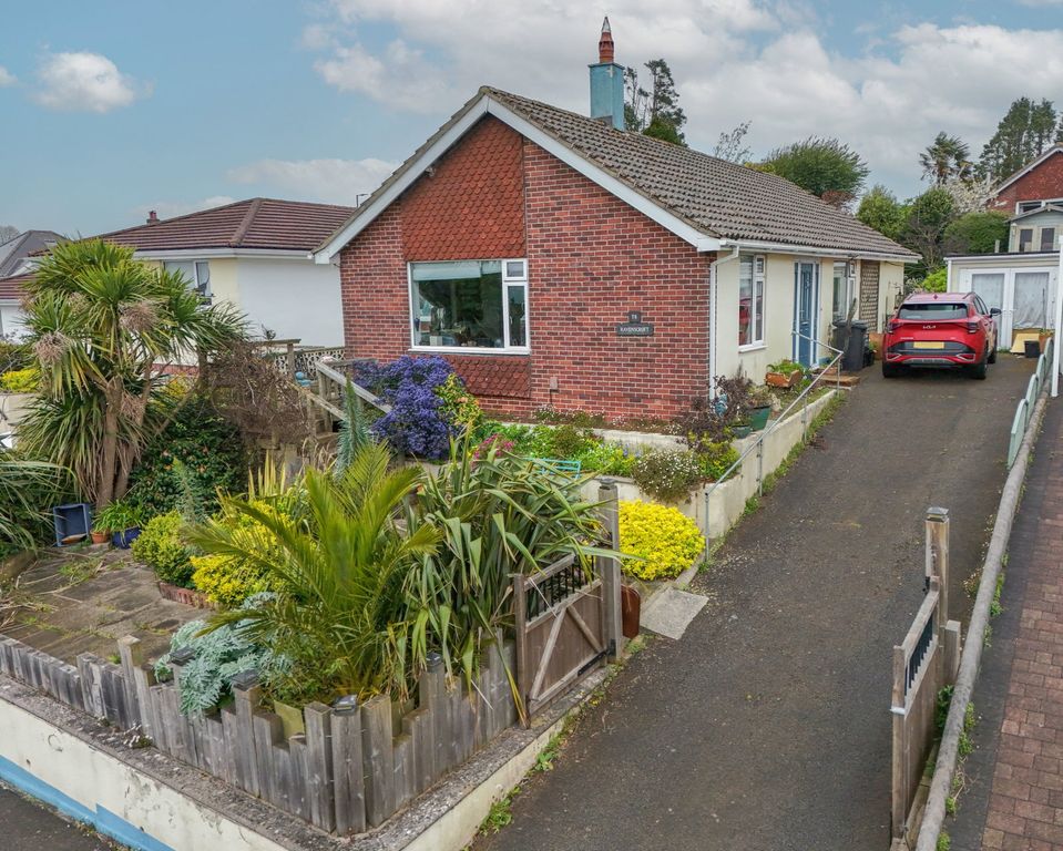 Property photo 1 of 16