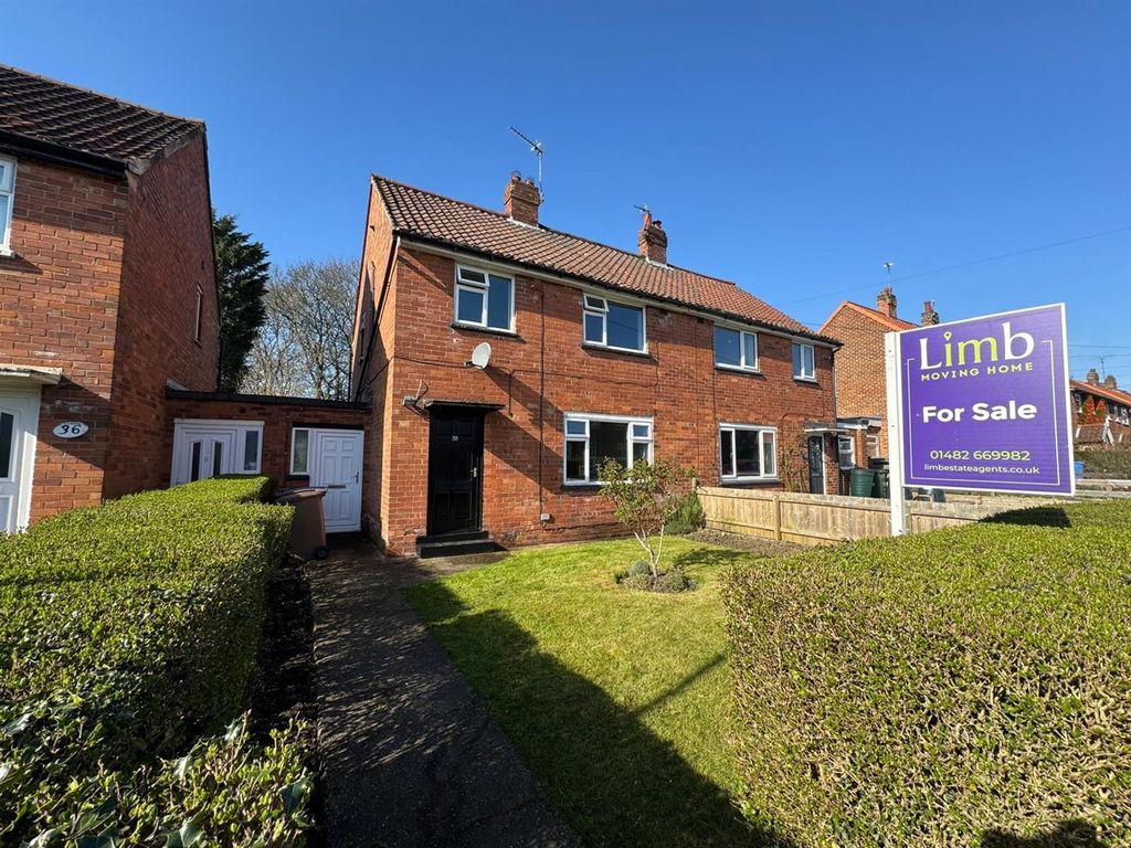 Property photo 1 of 12 Front