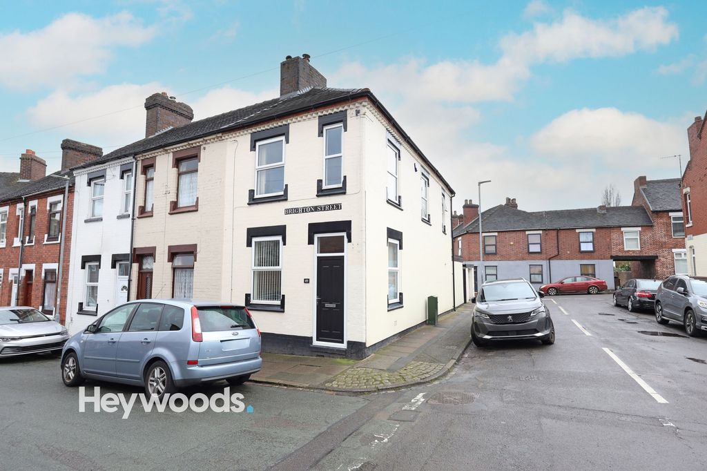 Property photo 1 of 31