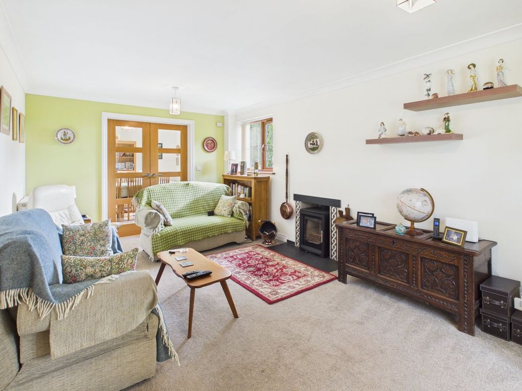 Property photo 3 of 26