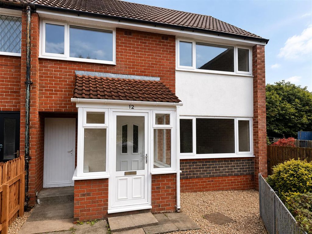 Property photo 1 of 12 9