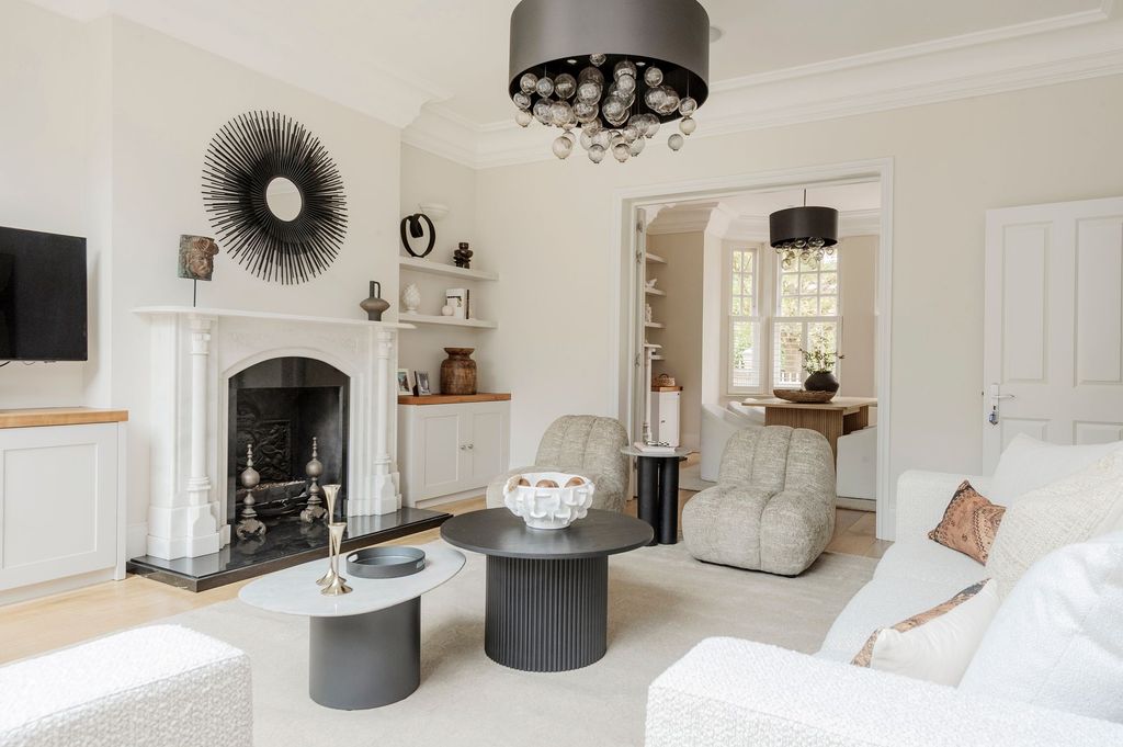 Property photo 2 of 30