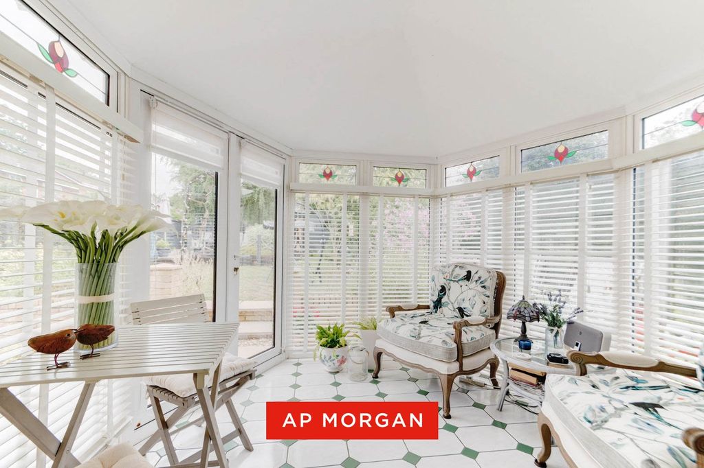 Property photo 3 of 17 Picture No. 25