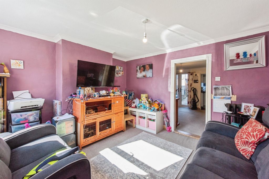 Property photo 2 of 16