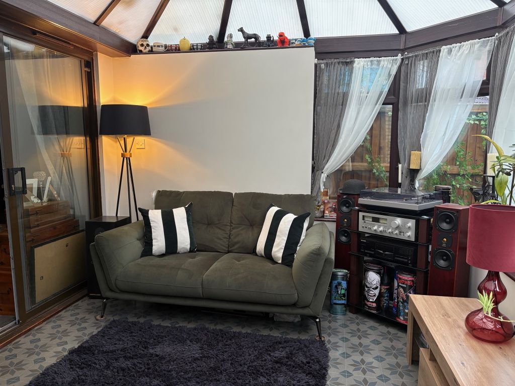 Property photo 3 of 13