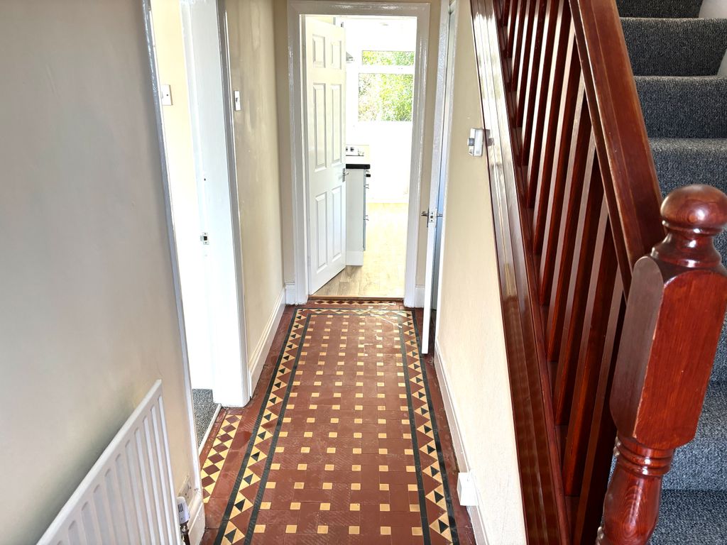 Property photo 2 of 13 20240731_102645547_Ios