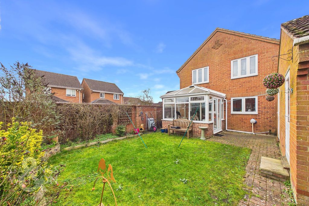 Property photo 3 of 26