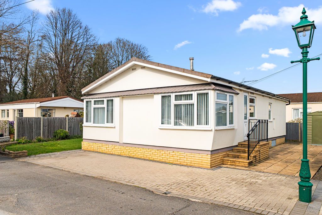 Property photo 3 of 14 Photo 18