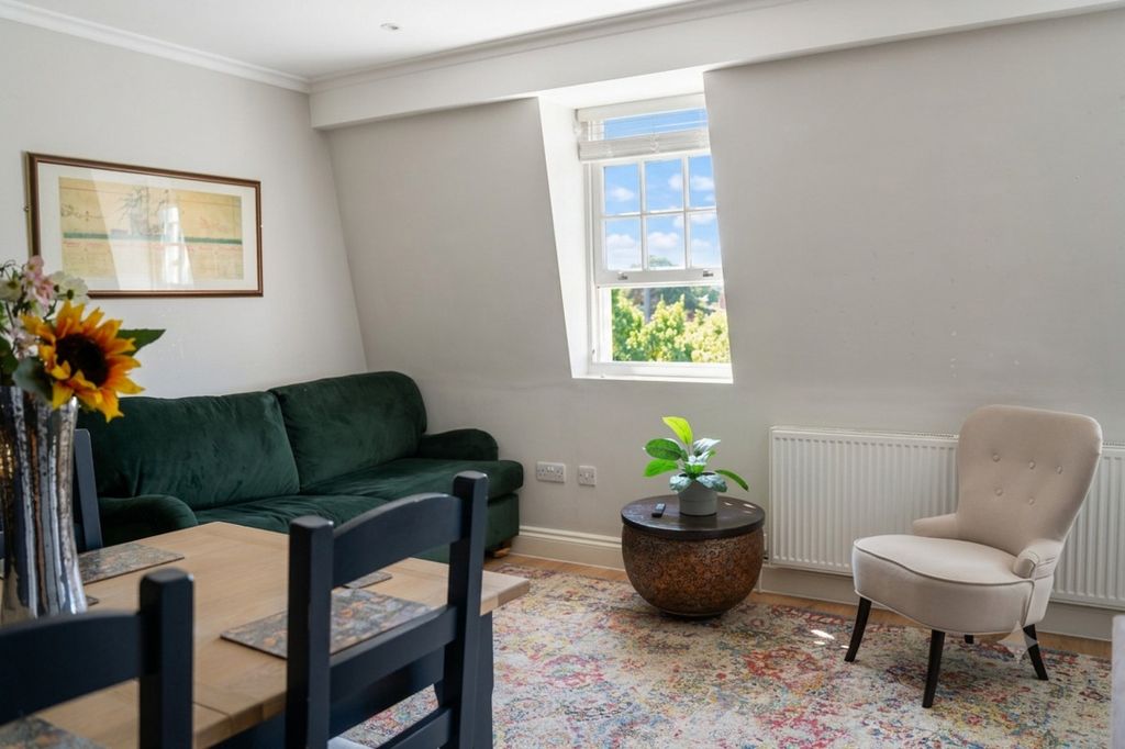 Property photo 1 of 29