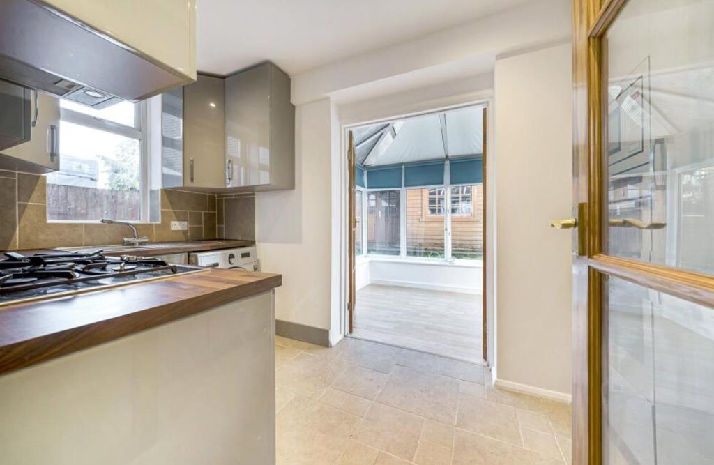Property photo 3 of 10 M6.Png