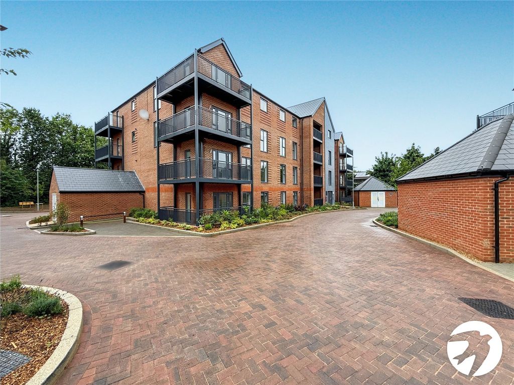 Property photo 1 of 16 Picture No. 17