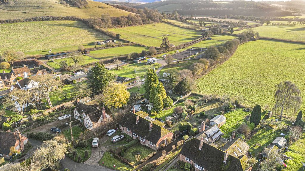 Property photo 2 of 19 Picture No. 48