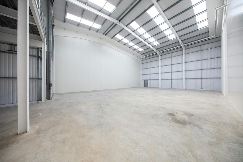 Property photo 3 of 6 9.Jpg