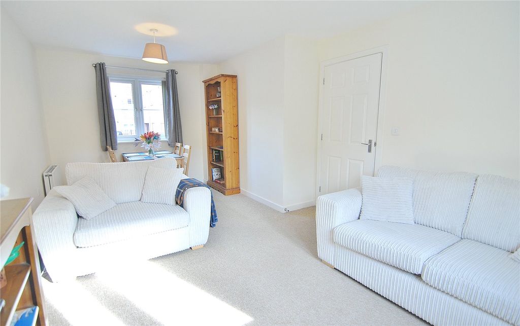 Property photo 3 of 10 Picture No. 09
