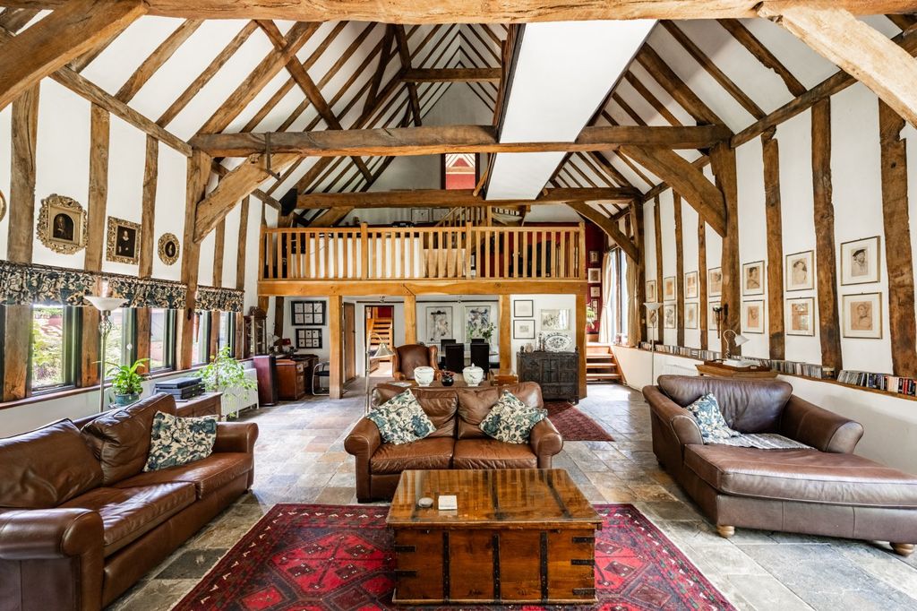 Property photo 1 of 26 Great Hall