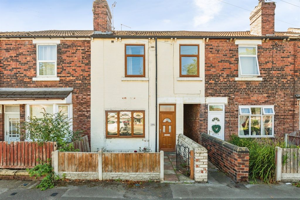 Property photo 1 of 12