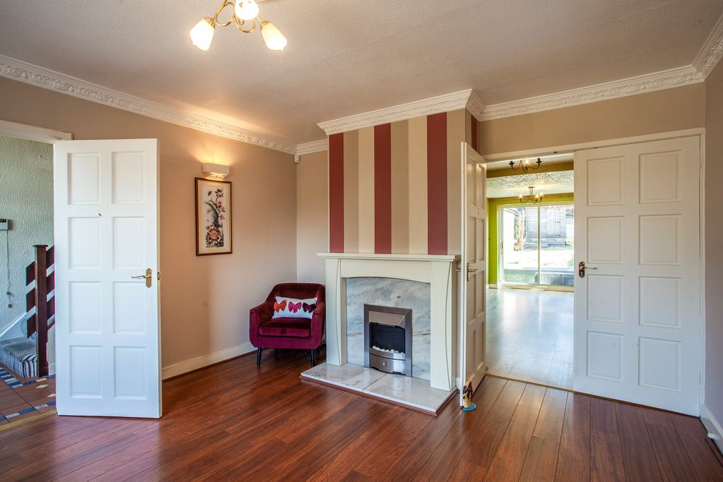 Property photo 2 of 20 35c793Ae-047F-F111-Ab0F-7c1E521E239B