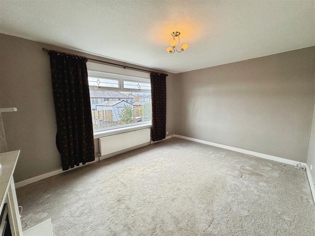 Property photo 3 of 18 3.Jpg