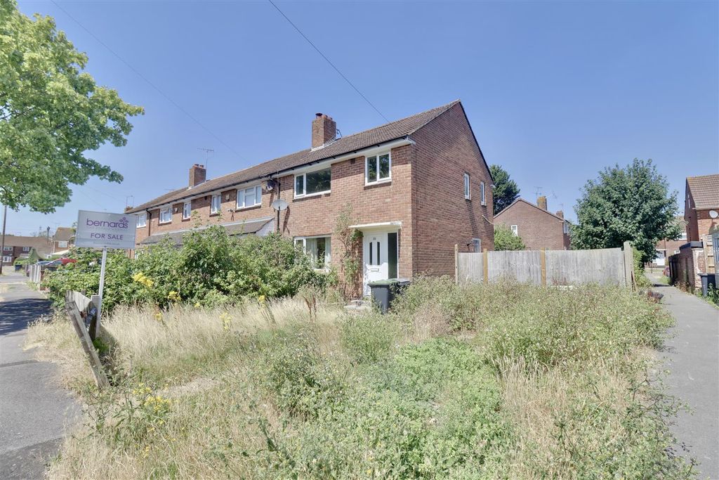 Property photo 1 of 11 Cf6006B3-15F5-4176-B0Aa-7Bc54E716E01_1_201_A.Jpeg