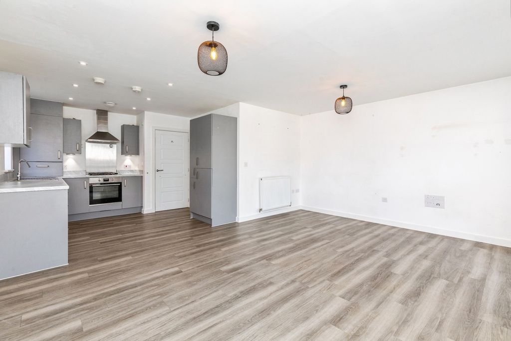 Property photo 2 of 12 Pbox-Img.Jpg