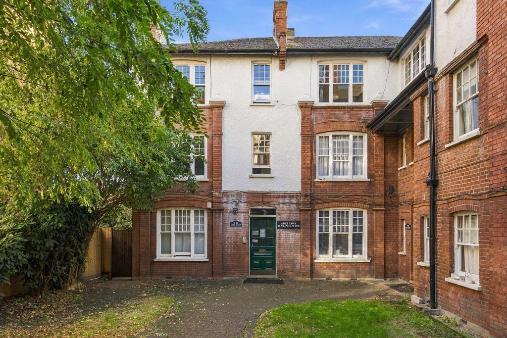 Property photo 3 of 12