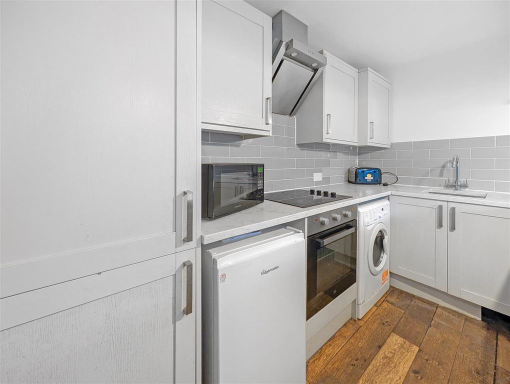 Property photo 3 of 12 Pxl_20251121_113800702Mp.Jpg