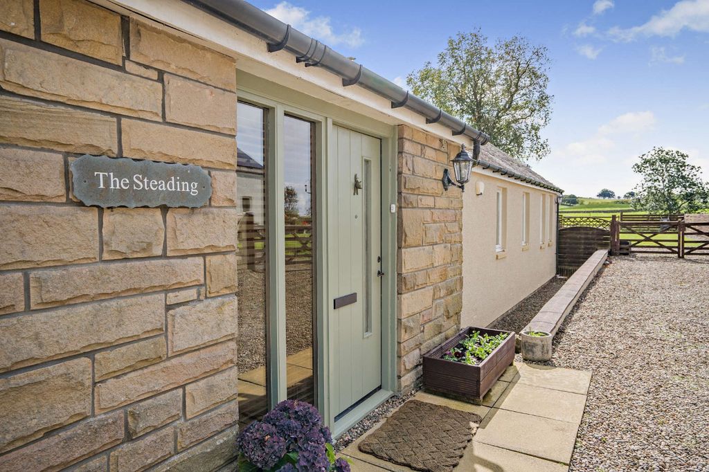 Property photo 1 of 30 Stone Entrance Way