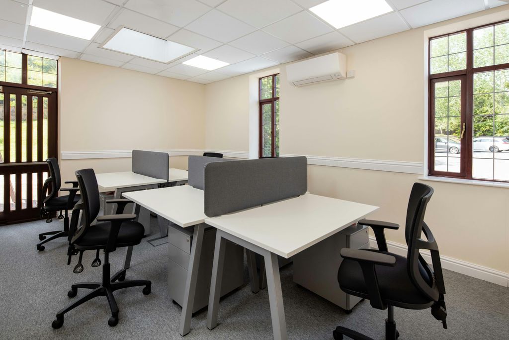 Property photo 3 of 5 Photo 3