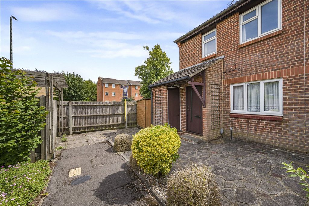 Property photo 1 of 16 Picture No. 02