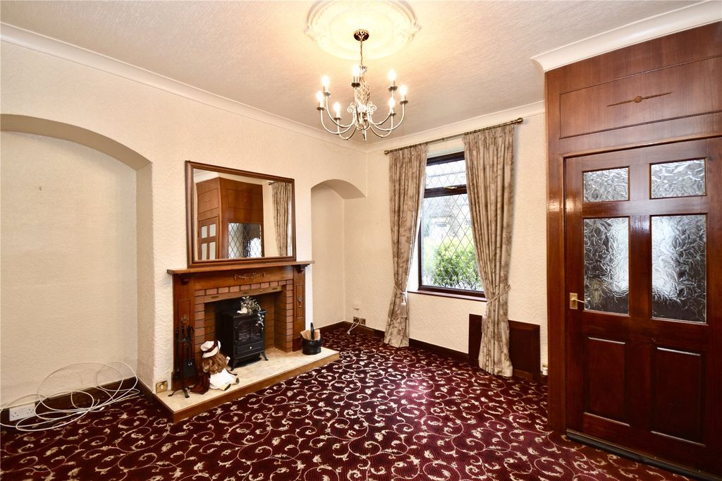 Property photo 2 of 14 Picture No. 02