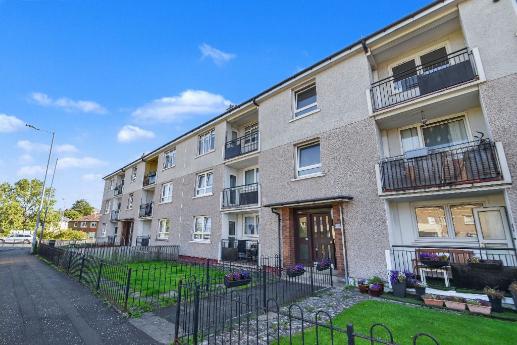 Property photo 1 of 15 4435380