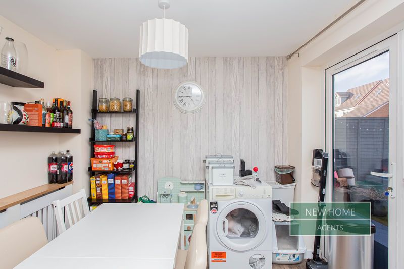 Property photo 3 of 17 Photo 5