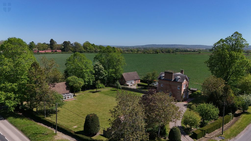 Property photo 3 of 40 Dji_20260430130211_0008_D.Jpg