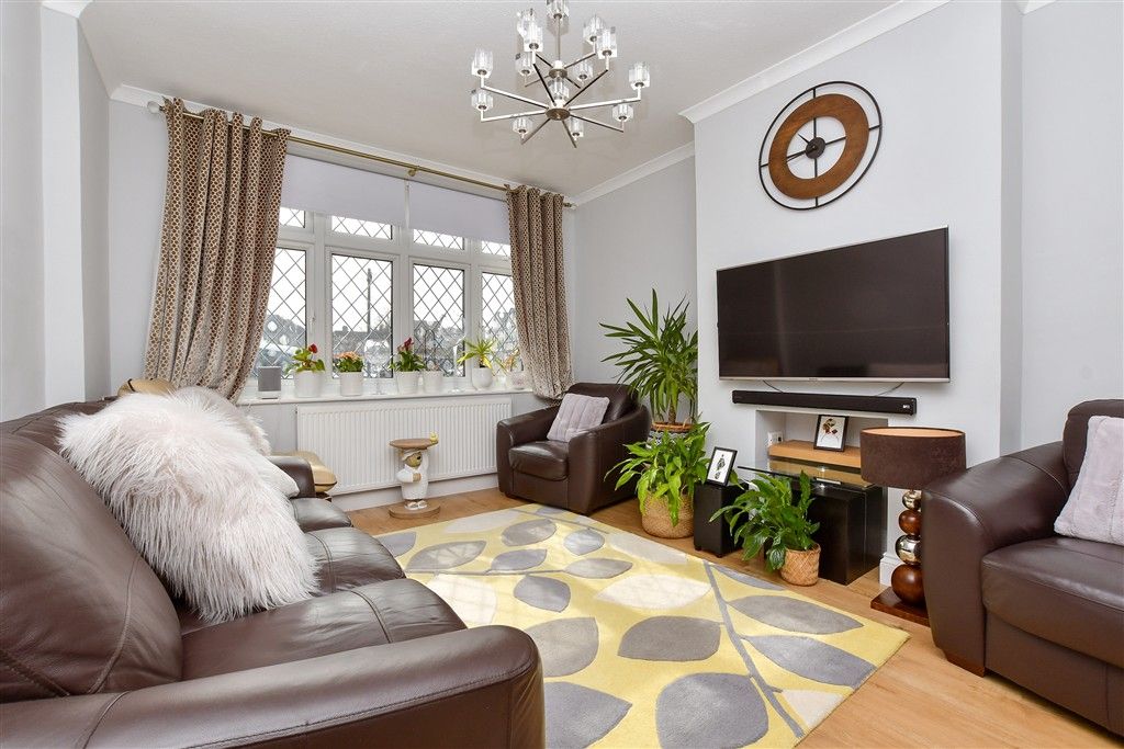 Property photo 2 of 10 Living Room