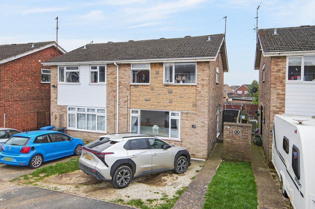 Property photo 1 of 24