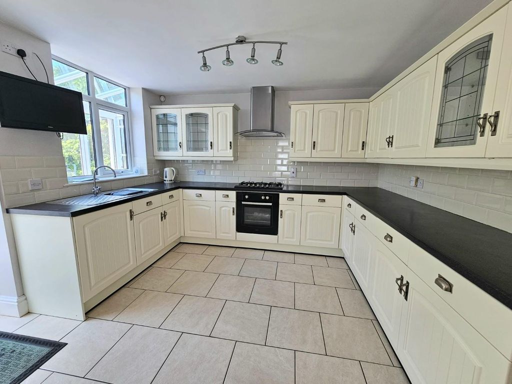 Property photo 3 of 35 Fyvx2710.Jpg