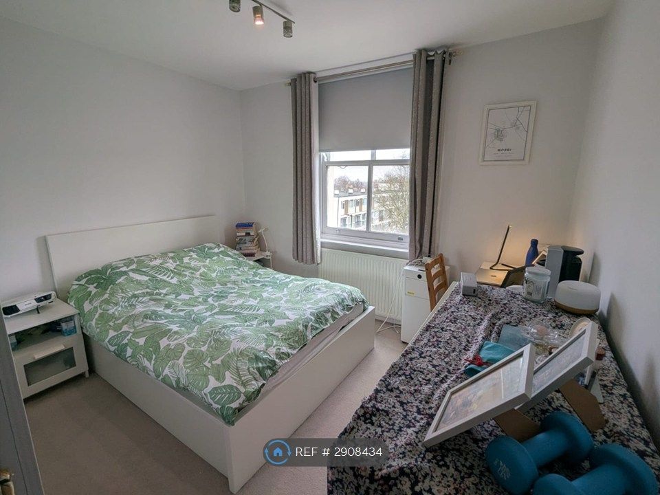 Property photo 2 of 6
