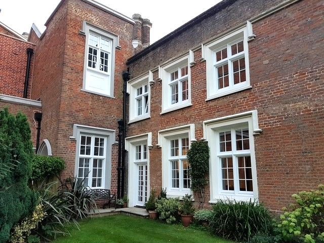 Property photo 1 of 27