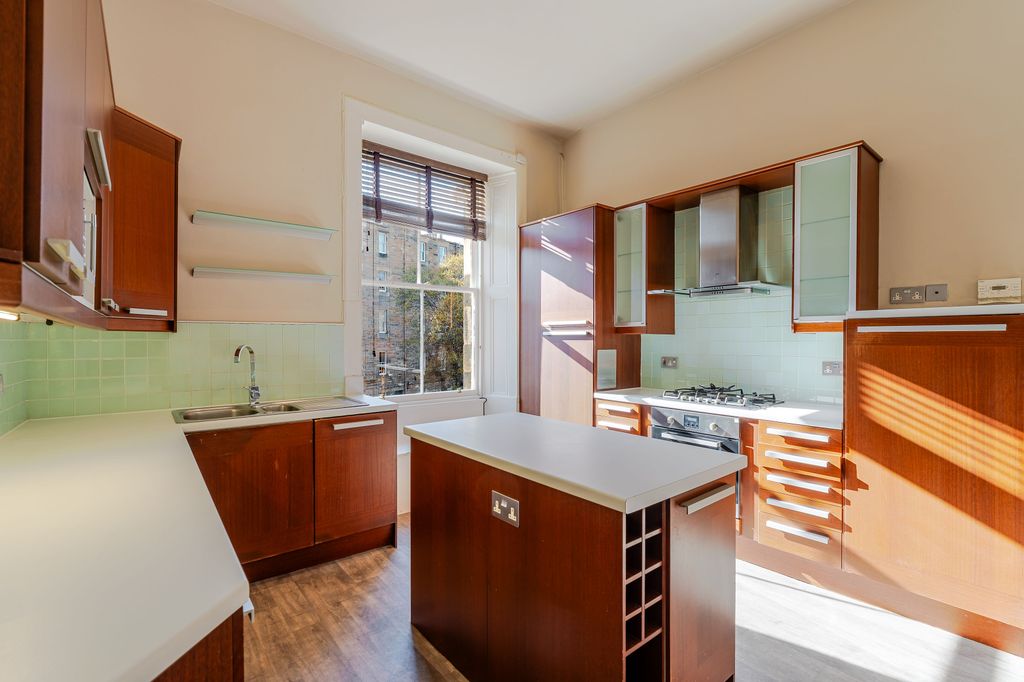 Property photo 2 of 17 Property Image 2