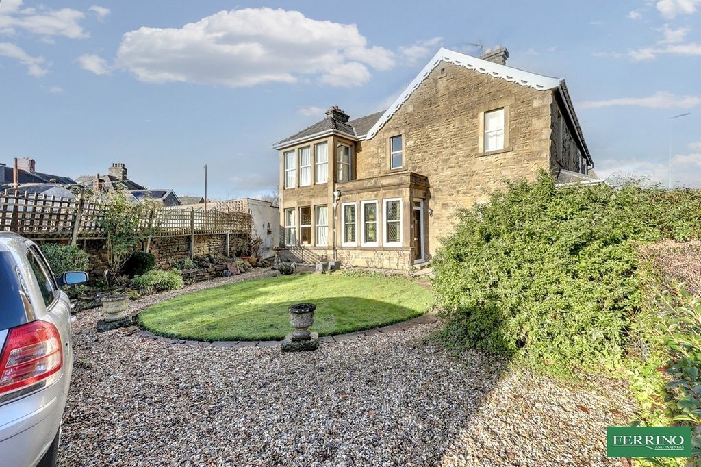 Property photo 1 of 30 Main Image