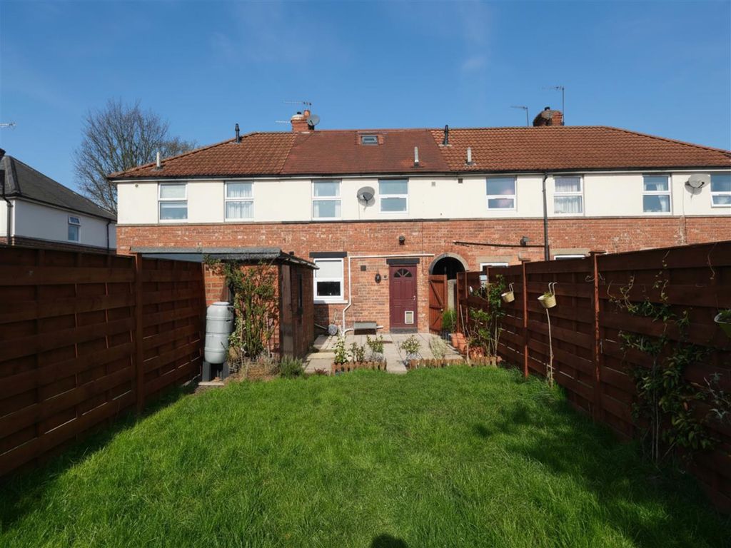 Property photo 2 of 17 Back 2.Png