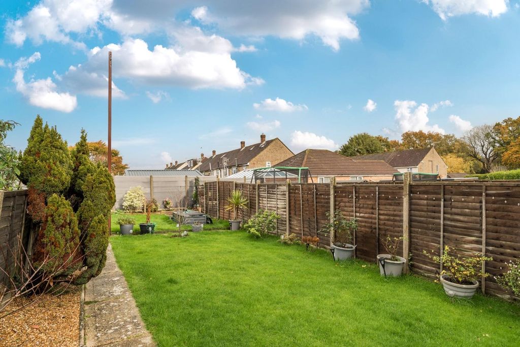 Property photo 3 of 13 1-69134A3Da942A-1376375-5-69121c0692A3F-1.Jpg