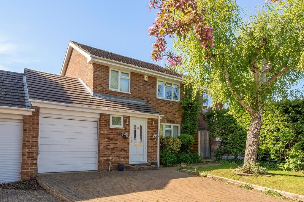 Property photo 1 of 19 External