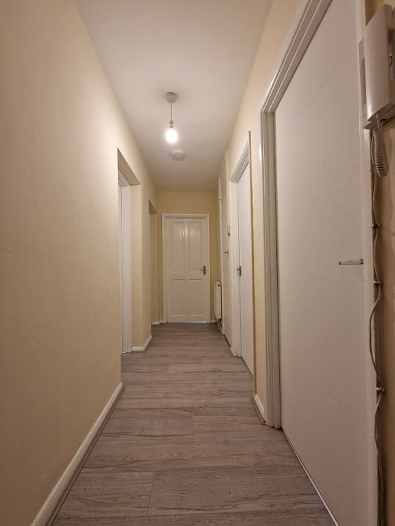 Property photo 3 of 19 Gallery