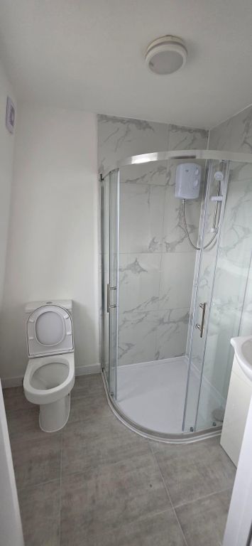 Property photo 2 of 3